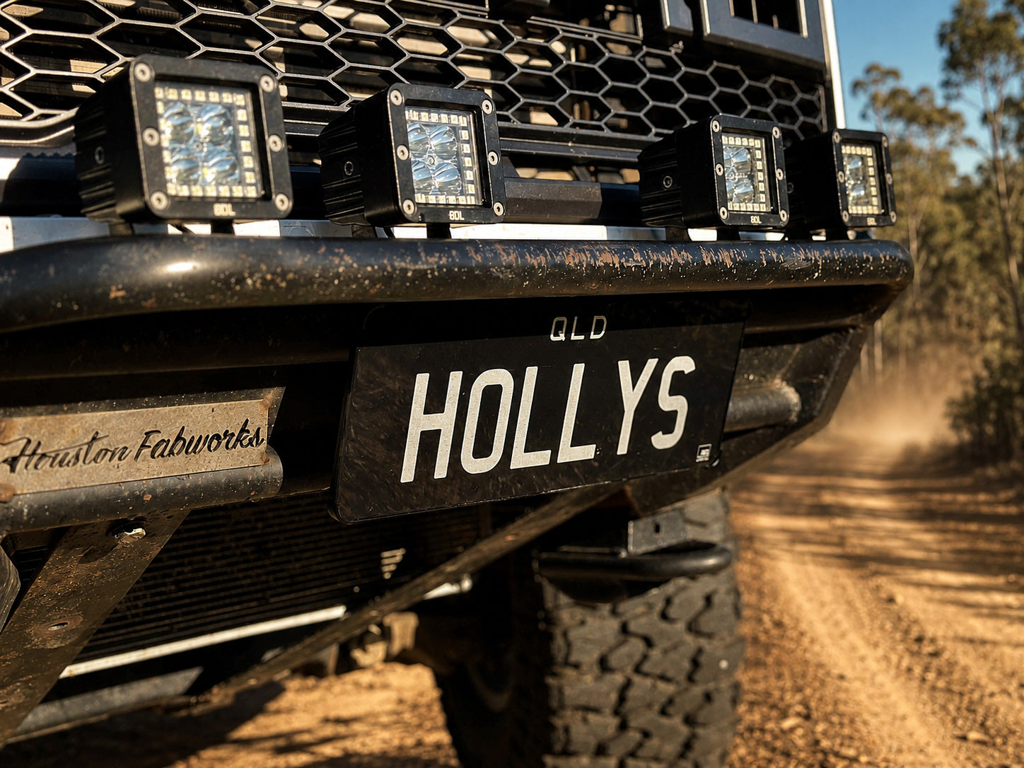 QLD Flexi Plate Bracket & Holder | Corner